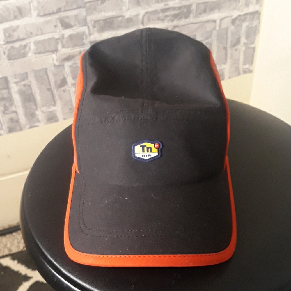 NIKE X SUPREME  hat.